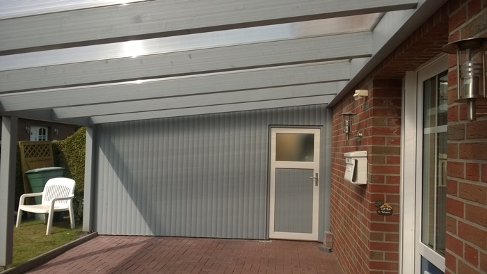 Carport Eingang vorne